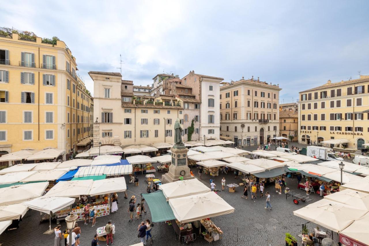 Modern Apartment In Campo De Fiori Rome Exterior photo
